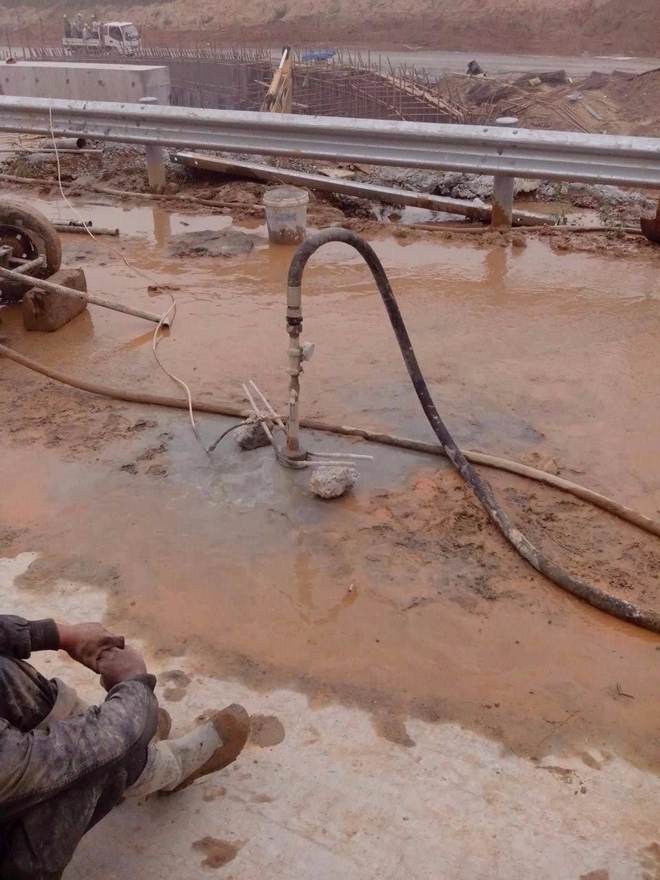 大东路基压密注浆